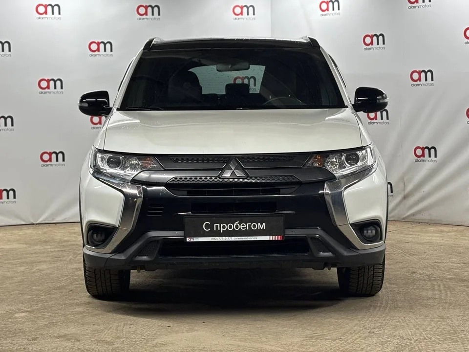 Mitsubishi Outlander 2022 — миниатюра 2
