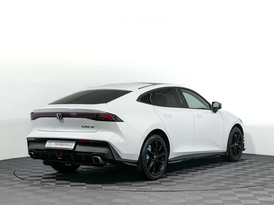 Changan UNI-V 2023 — миниатюра 5