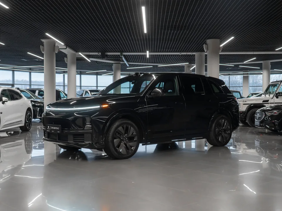 Lixiang L7 2023 — фото 1, купить с доставкой в Москву