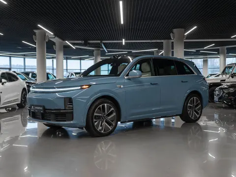Lixiang L7 2023 купить в Москве