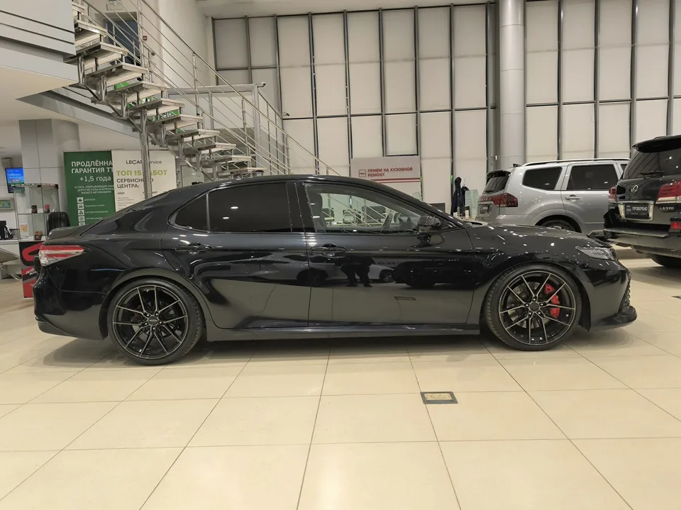 Toyota Camry 2023 — миниатюра 4