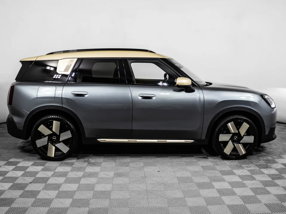 MINI Countryman 2023 — миниатюра 4