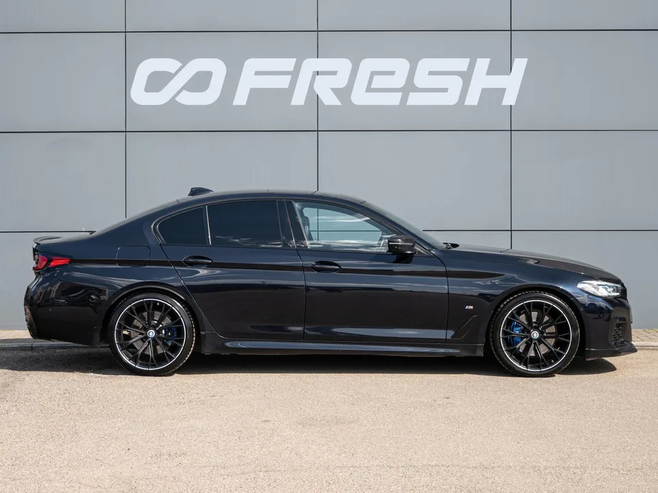 BMW 5 Series 2022 — миниатюра 5