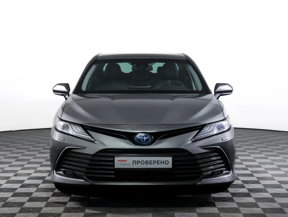 Toyota Camry 2022 — миниатюра 2