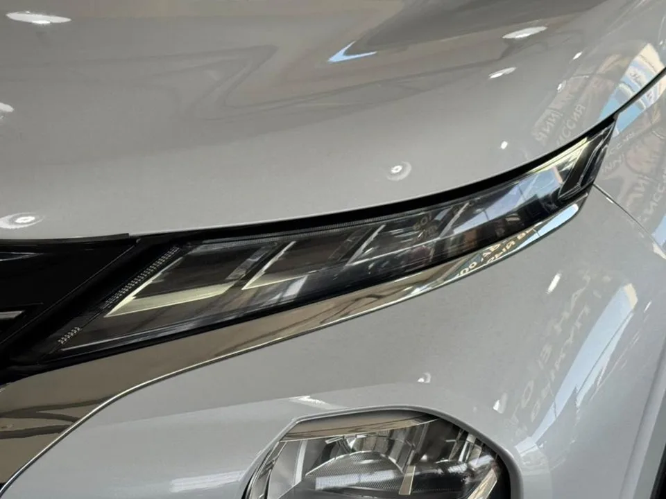 Mitsubishi Outlander 2022 — миниатюра 2