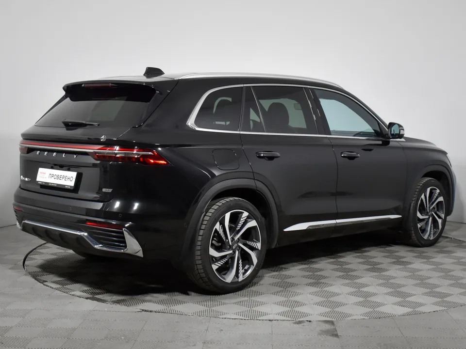 Geely Monjaro 2023 — миниатюра 5