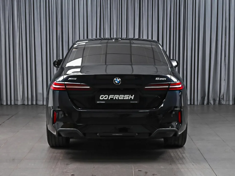 BMW 5 серия 2023 — миниатюра 4