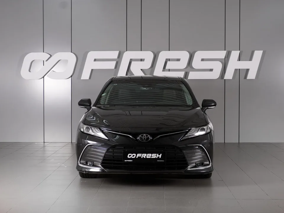 Toyota Camry 2023 — миниатюра 3