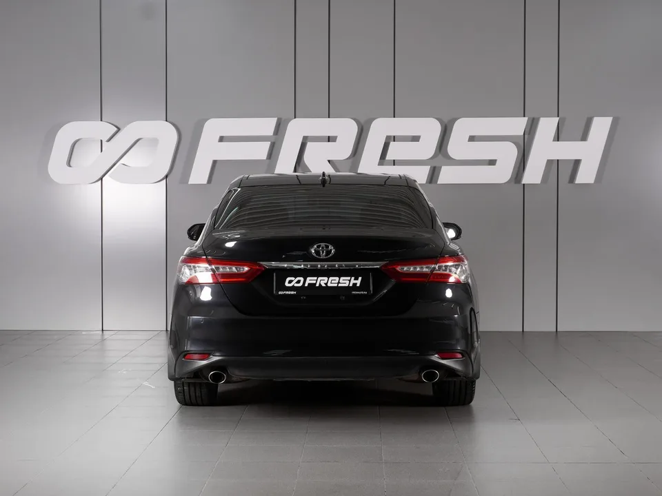 Toyota Camry 2023 — миниатюра 4