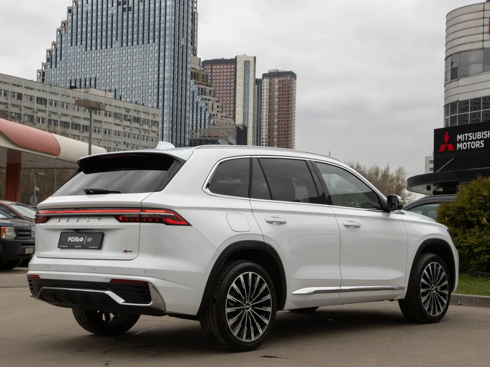 Geely Monjaro 2025 — миниатюра 4