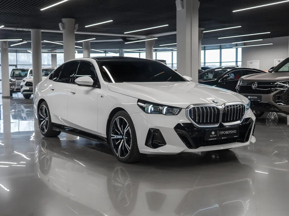 BMW 5 серия 2024 — миниатюра 2