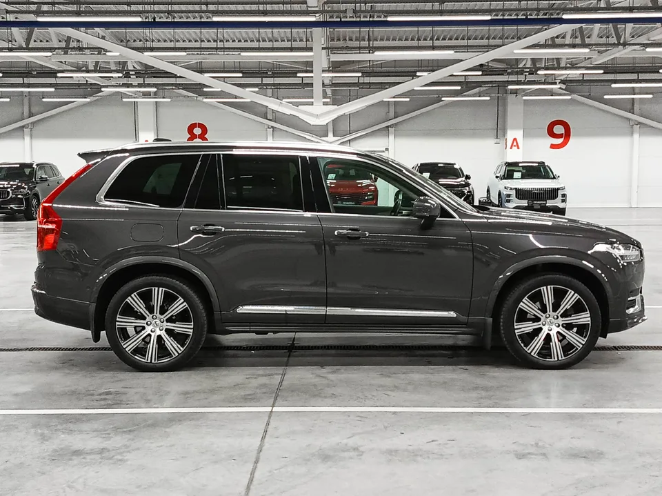 Volvo XC90 2022 — миниатюра 5