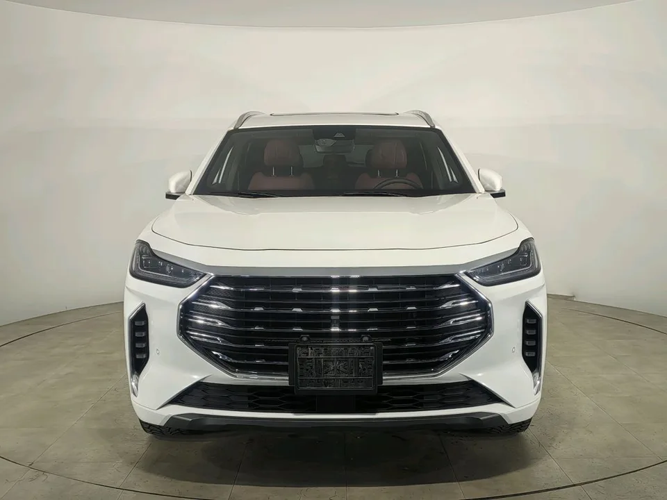 Jetour X70 Plus 2023 — миниатюра 2