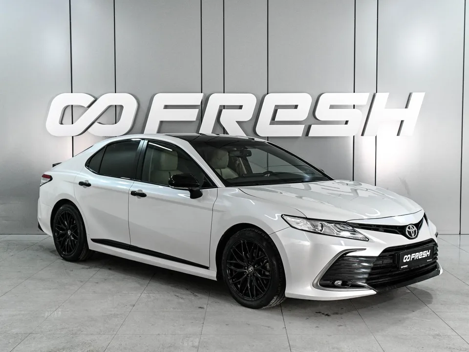 Toyota Camry 2022 — фото 1, купить с доставкой в Москву