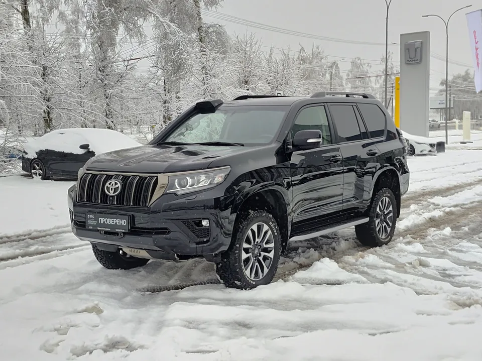 Toyota Land Cruiser Prado 2022 — фото 1, купить с доставкой в Москву