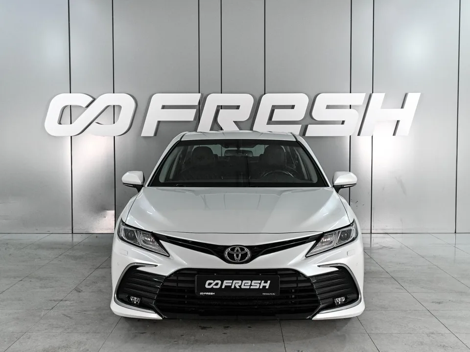 Toyota Camry 2022 — миниатюра 3