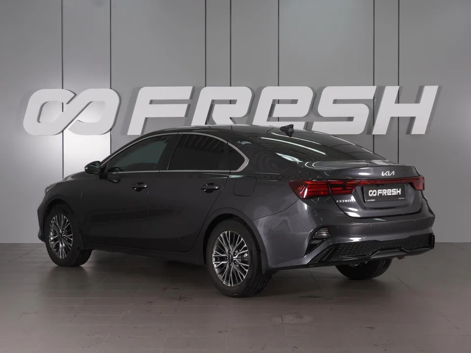Kia Cerato 2022 — миниатюра 2