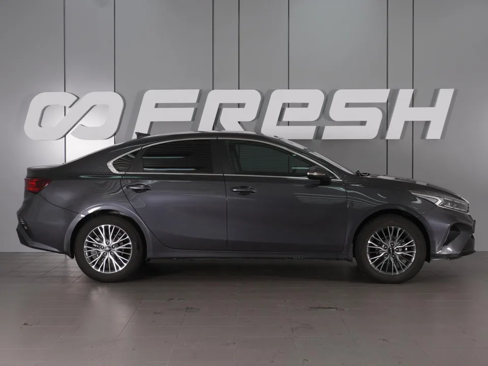 Kia Cerato 2022 — миниатюра 5