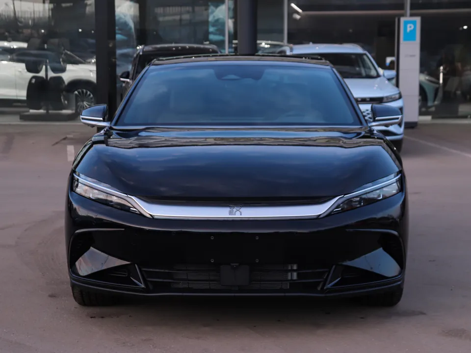 BYD Han 2024 — миниатюра 2