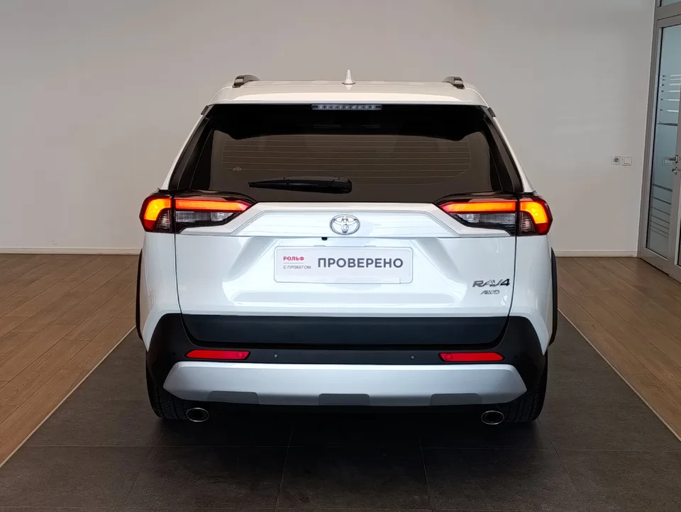 Toyota RAV4 2024 — миниатюра 5