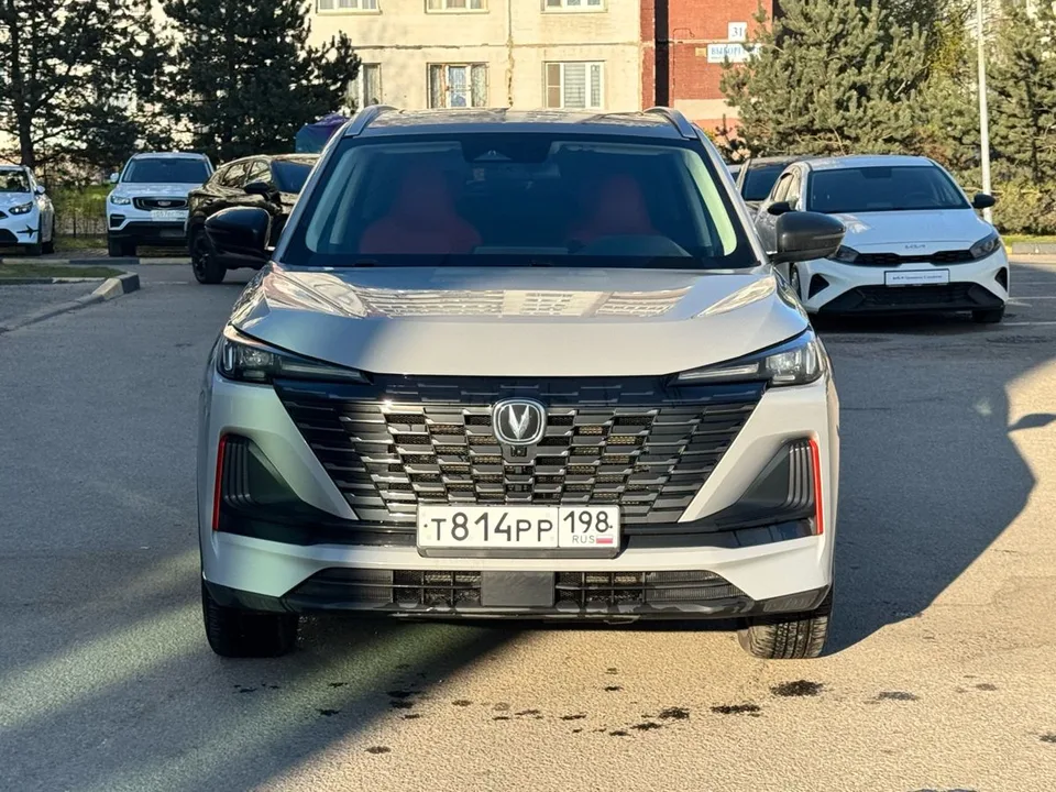 Changan CS55 Plus 2023 — фото 1, купить с доставкой в Москву