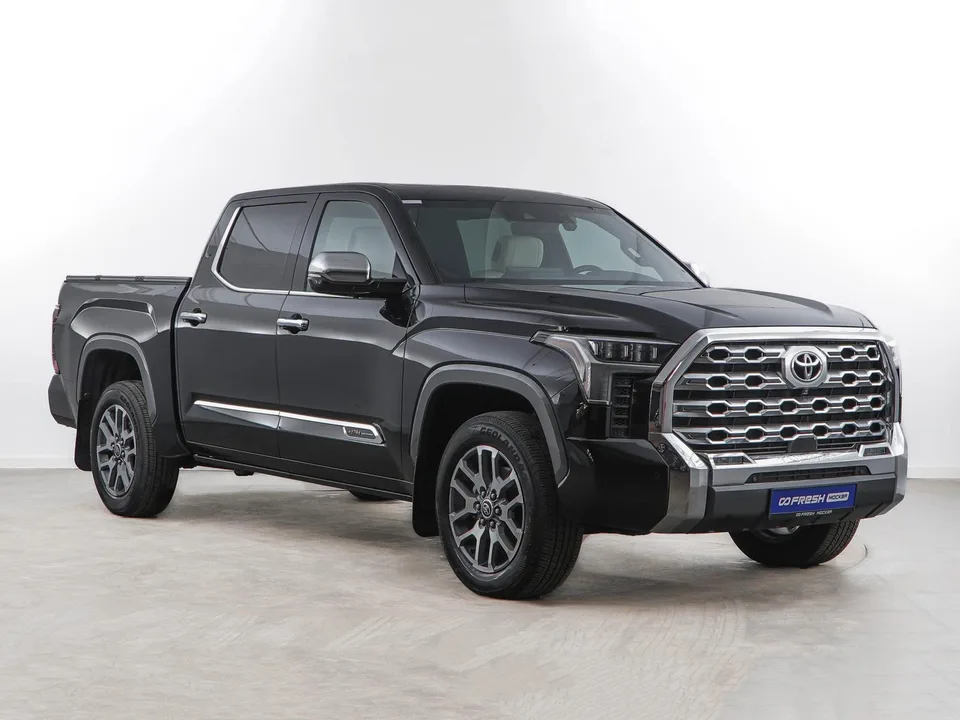 Toyota Tundra CrewMax 2022 — фото 1, купить с доставкой в Москву
