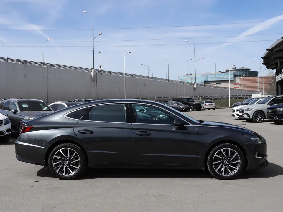 Hyundai Sonata 2022 — миниатюра 4