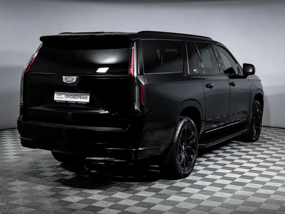 Cadillac Escalade 2023 — миниатюра 5