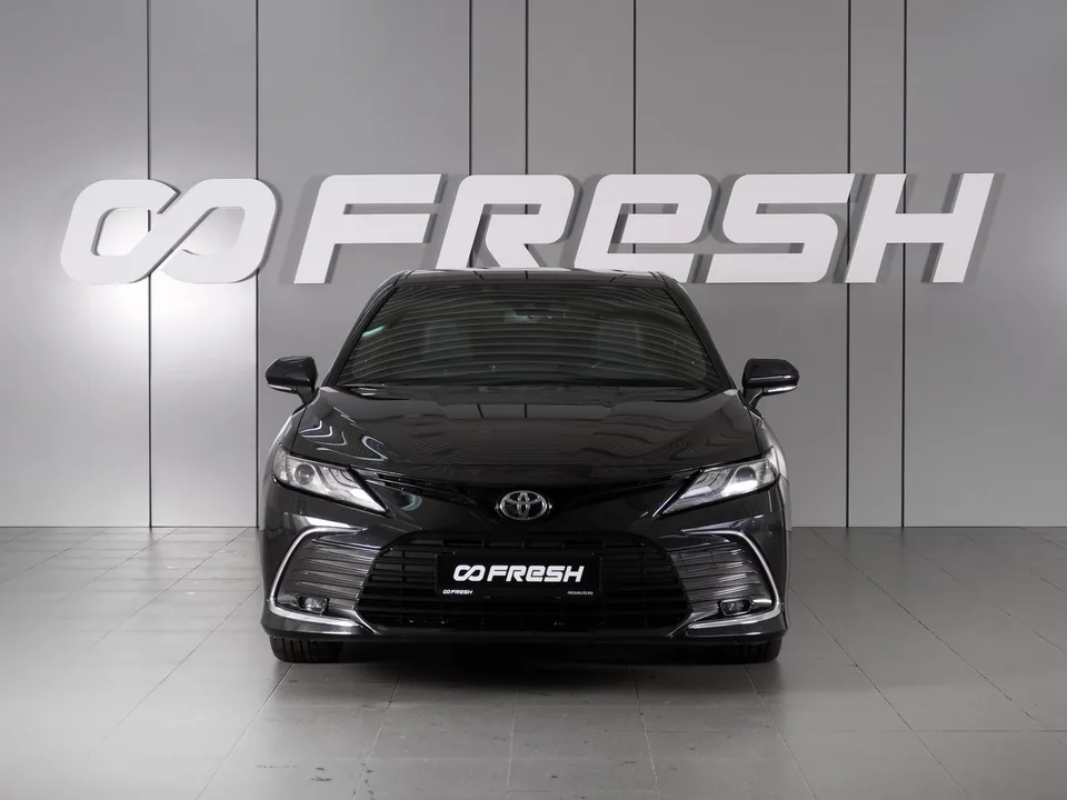 Toyota Camry 2023 — миниатюра 3