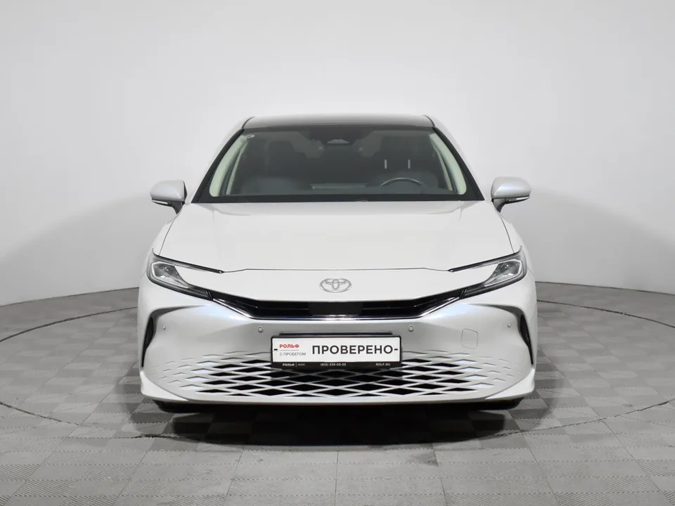 Toyota Camry 2024 — миниатюра 2