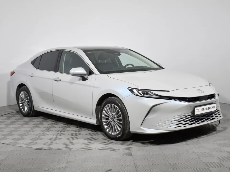 Toyota Camry 2024 — миниатюра 3