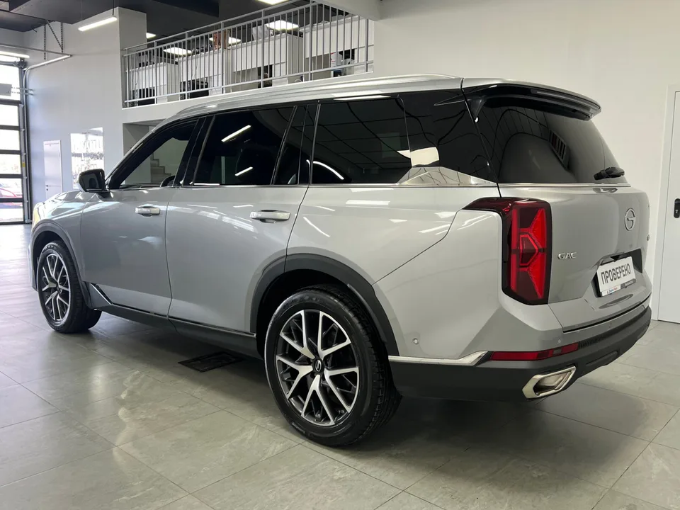 GAC Trumpchi GS8 2023 — миниатюра 4