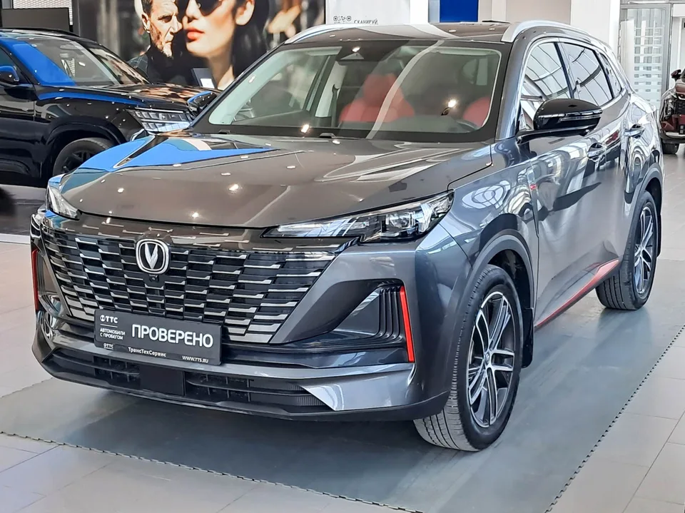 Changan CS55 Plus 2023 — фото 1, купить с доставкой в Москву