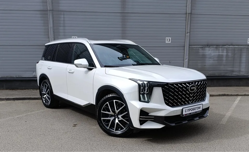 GAC Trumpchi GS8 2023 — миниатюра 3