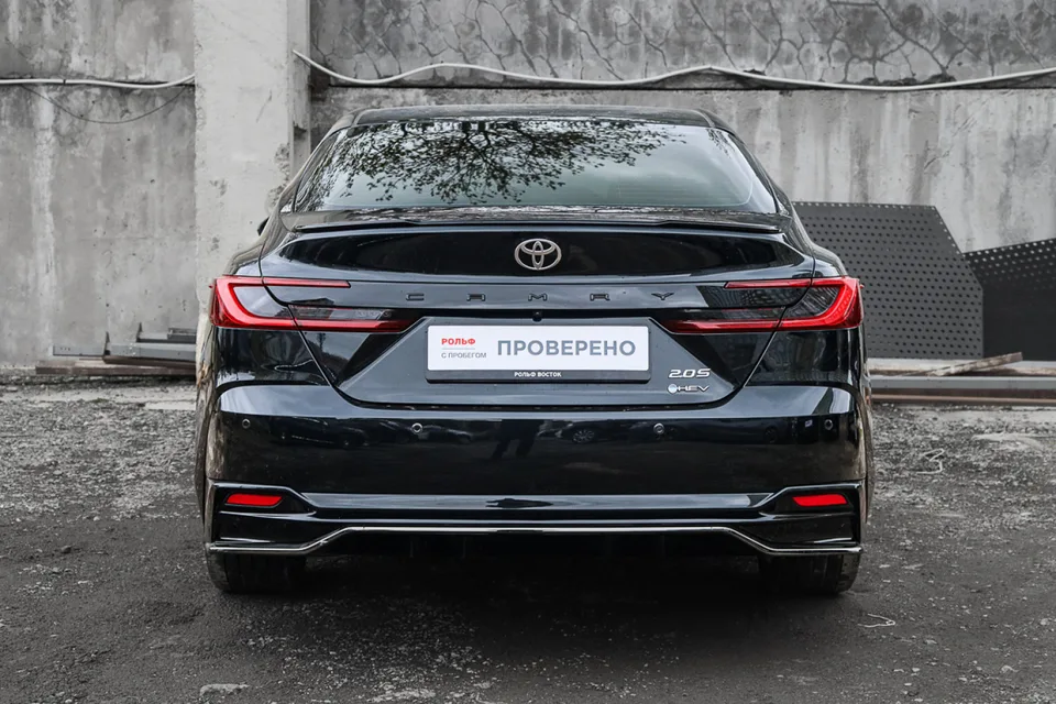 Toyota Camry 2024 — миниатюра 5