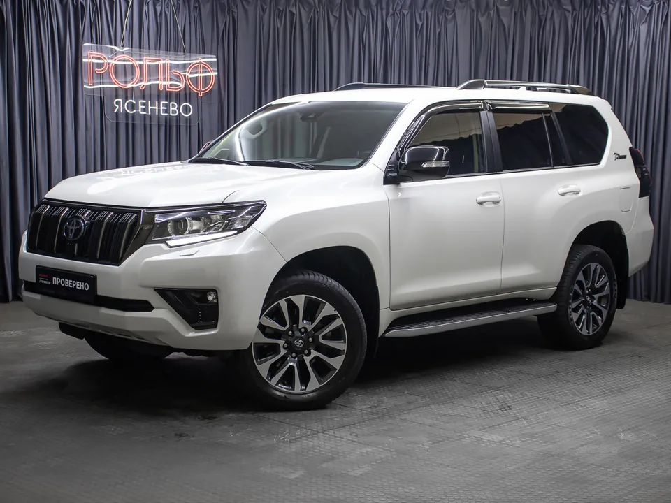 Toyota Land Cruiser Prado 2022 — фото 1, купить с доставкой в Москву