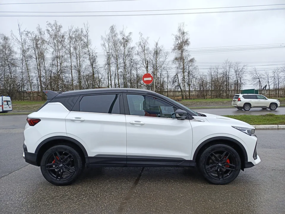Geely Coolray 2023 — миниатюра 5
