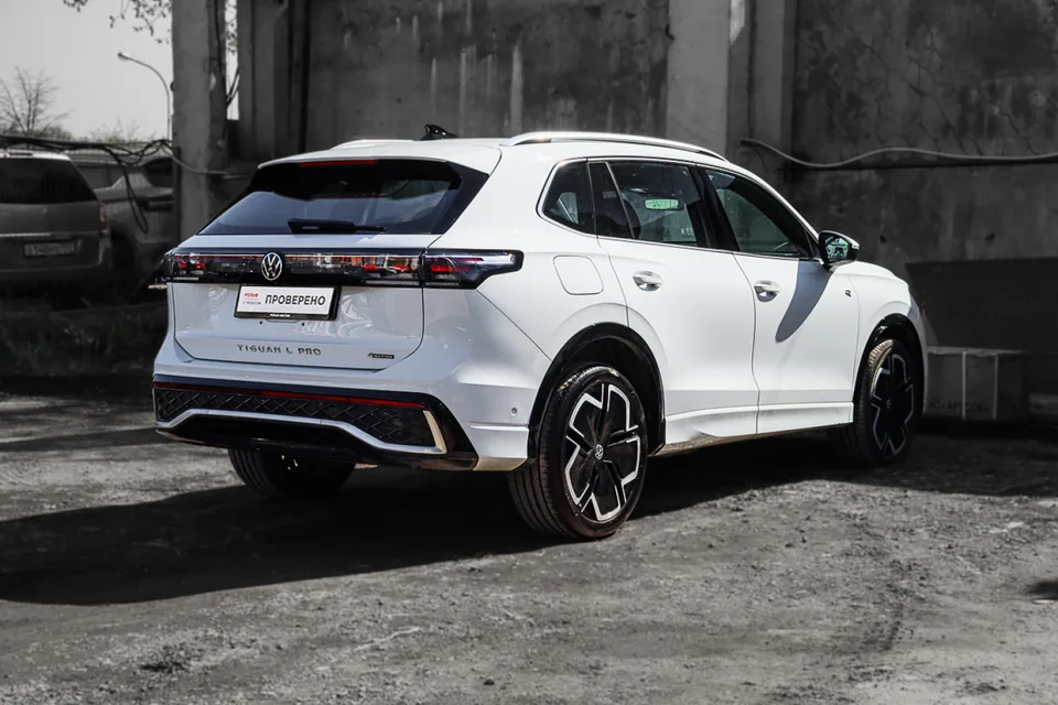 Volkswagen Tiguan 2024 — миниатюра 4