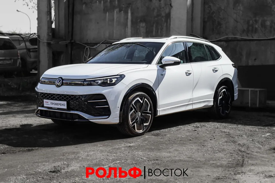 Volkswagen Tiguan 2024 — фото 1, купить с доставкой в Москву