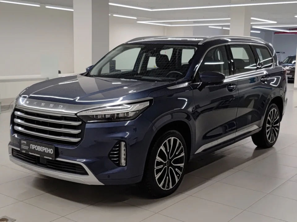 Exeed VX 2022 — фото 1, купить с доставкой в Москву