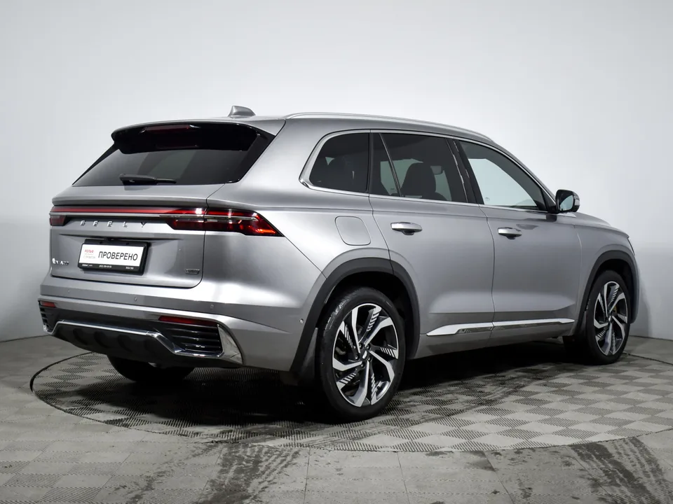 Geely Monjaro 2023 — миниатюра 5