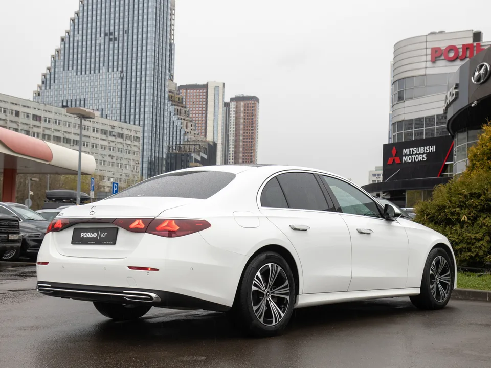 Mercedes-Benz E-Класс 2025 — миниатюра 4