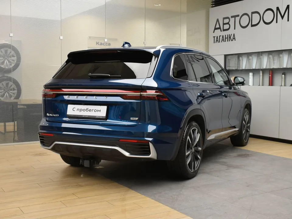 Geely Monjaro 2022 — миниатюра 5