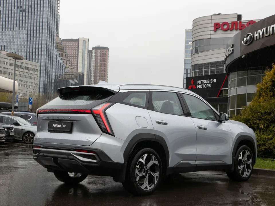 Geely Atlas 2024 — миниатюра 4