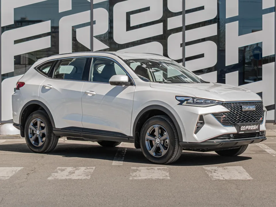 Haval F7 2023 — фото 1, купить с доставкой в Москву