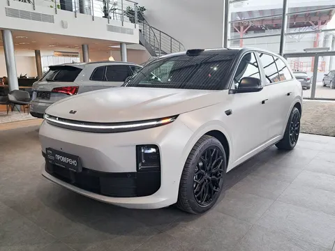 Li Xiang L6 2024 купить в Москве