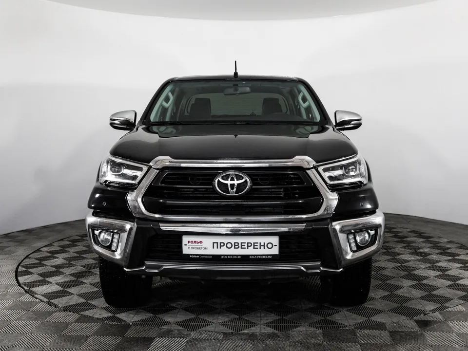 Toyota Hilux 2022 — миниатюра 2