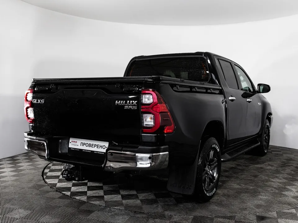 Toyota Hilux 2022 — миниатюра 5