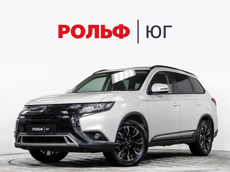 Mitsubishi Outlander 2022 — фото 1, купить с доставкой в Москву