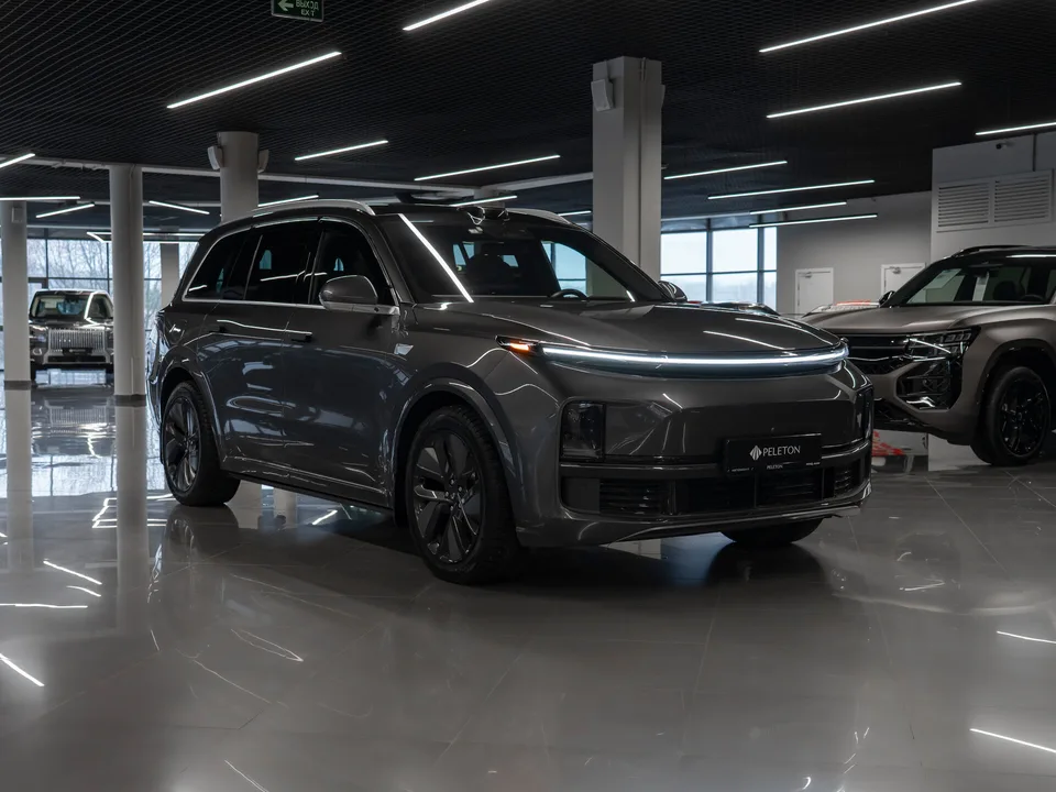 Lixiang L9 2024 — миниатюра 2
